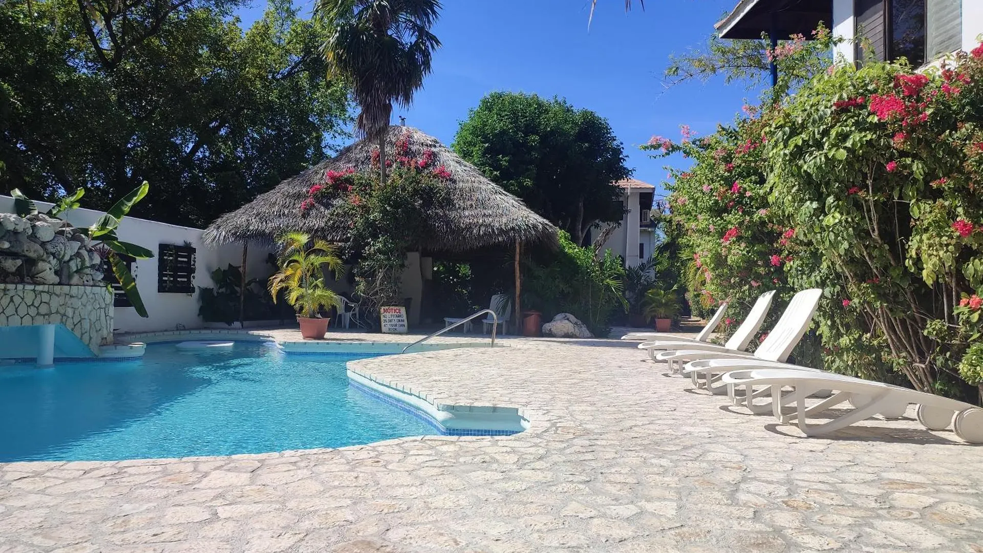 Ltu Garden Hotel Negril 3*,