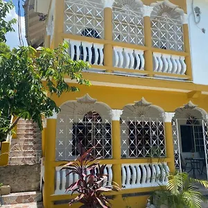 Guest house Runthings Hideaway